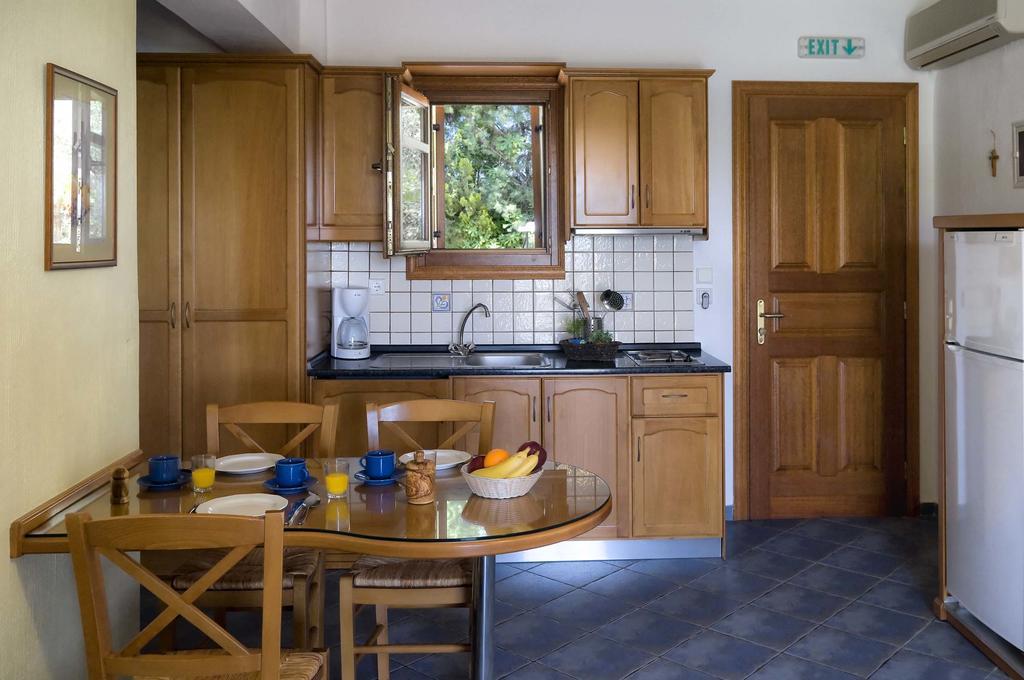 Hotel Apartments Sikia II Kato Gatzea Bagian luar foto